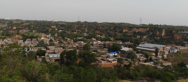 1758273371-fb59195d68a3e48