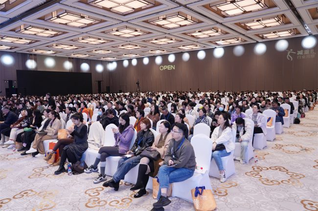 1763704576-562a7d1935b6279 1763704576-562a7d1935b6279