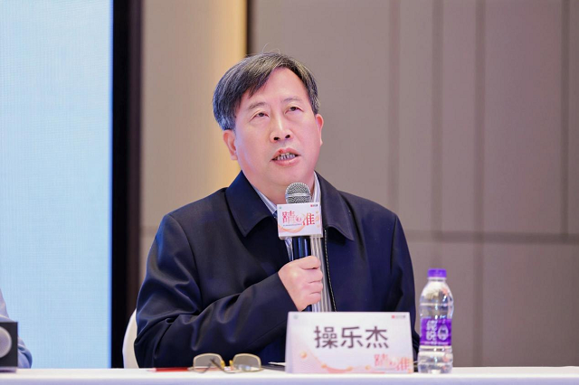 1768894724-157f8ef4821b64a